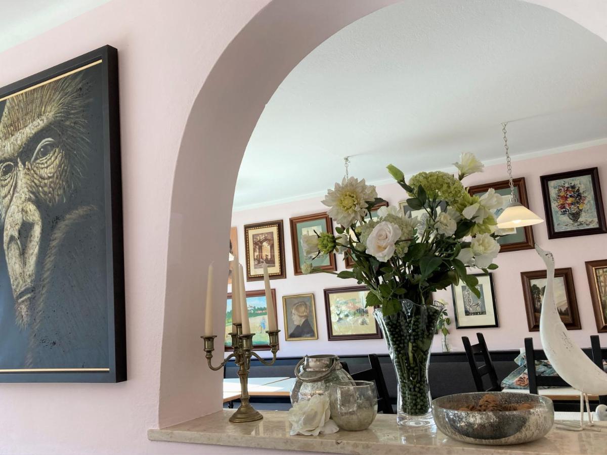 Haus Treffer Hotel เคิร์ชดอร์ฟ อิน ทิโรล ภายนอก รูปภาพ