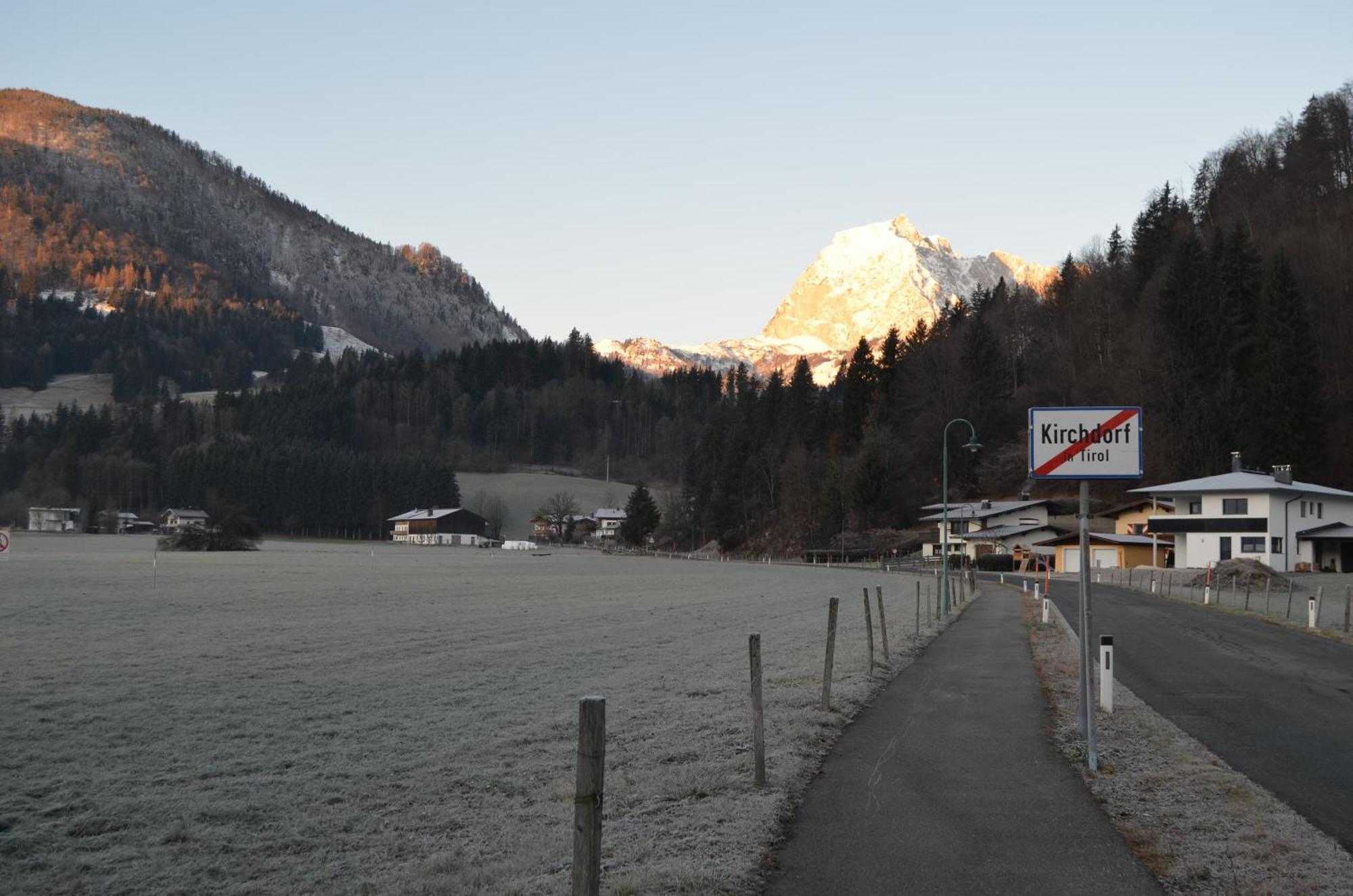 Haus Treffer Hotel เคิร์ชดอร์ฟ อิน ทิโรล ภายนอก รูปภาพ