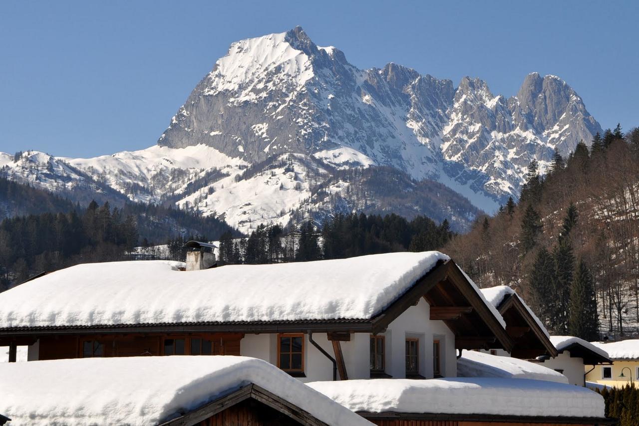 Haus Treffer Hotel เคิร์ชดอร์ฟ อิน ทิโรล ภายนอก รูปภาพ