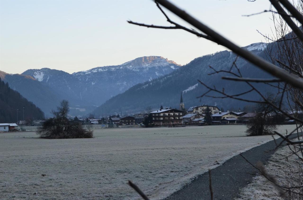 Haus Treffer Hotel เคิร์ชดอร์ฟ อิน ทิโรล ภายนอก รูปภาพ